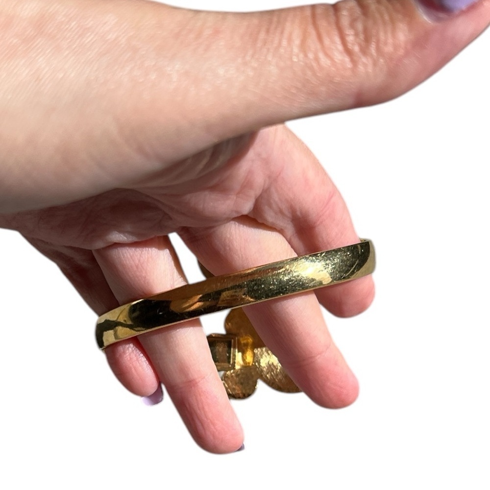 Vintage Gold Tone Cuff Bracelet - Picture 3 of 3